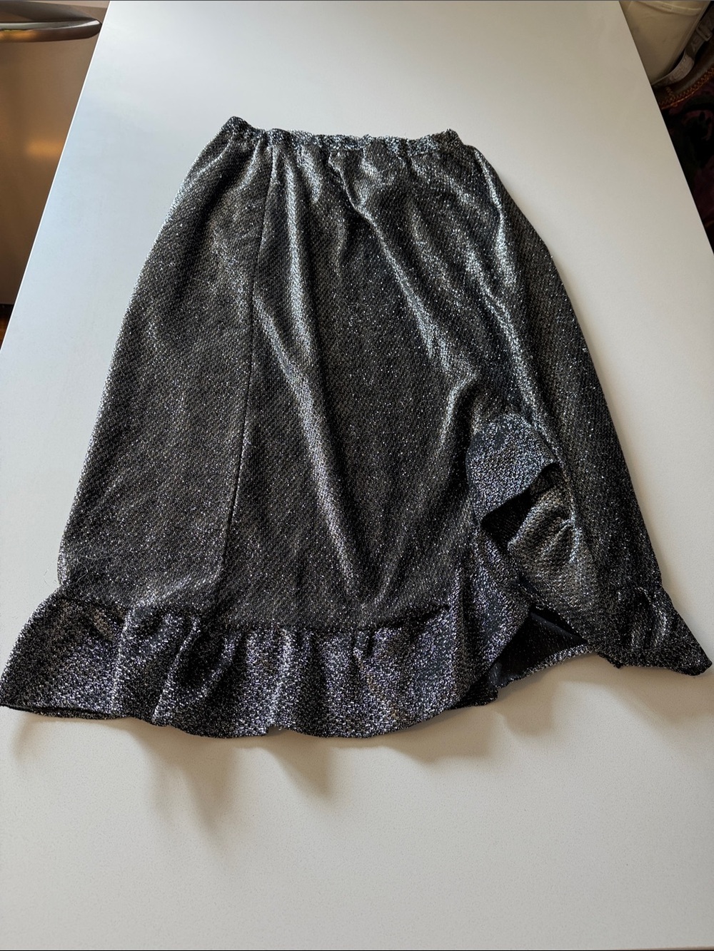 Women's Sparkle Ruffle Hem Skirt — Black